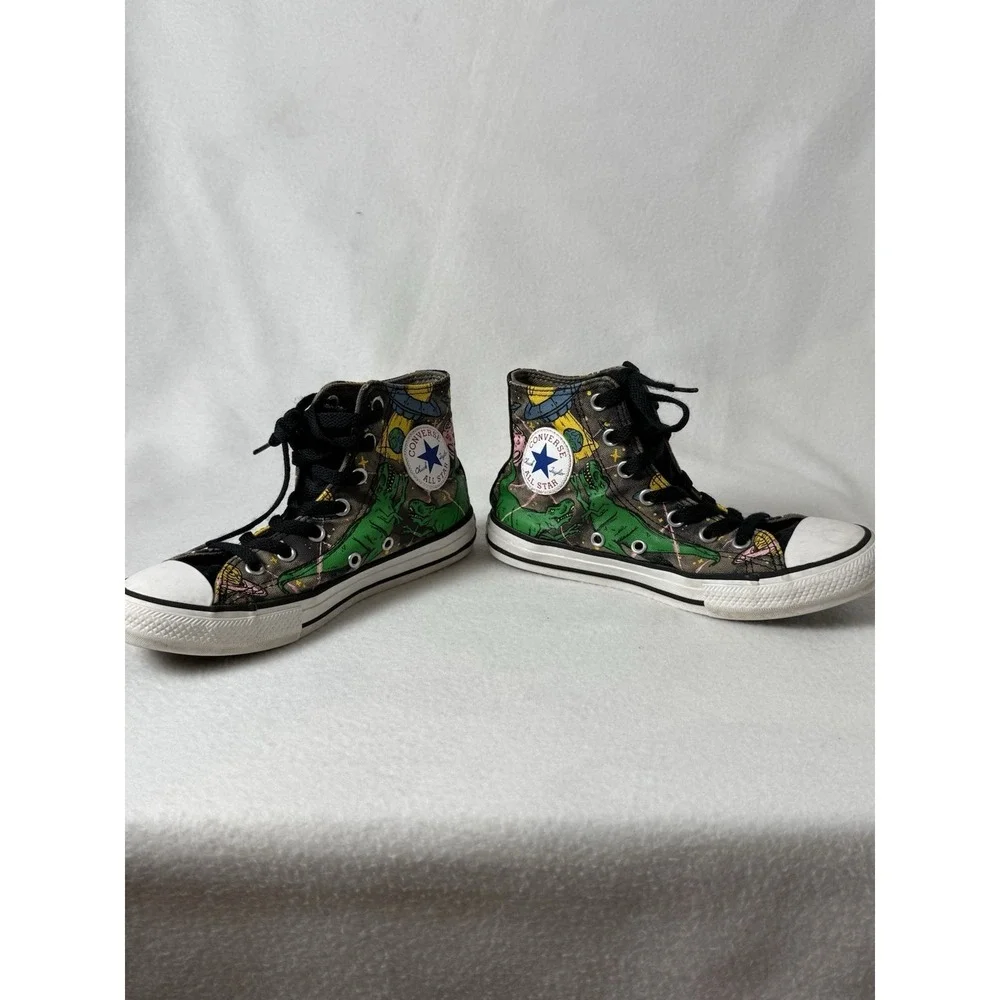 Converse Chuck Taylor All Star Dinoverse High Top Kids Shoes Size 2 665391C